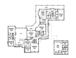 No doubt, this place should look special and make you feel safe and relaxed. 9 Bedrooms And 8 5 Baths Plan 5163