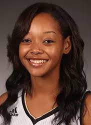 Jasmine Huntley's Instagram, Twitter & Facebook