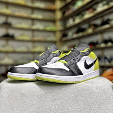 Air Jordan 1 Low Cyber Green Ck3022 003 Green Black White In 2020 Air Jordans Retro Jordan 1 Low Air Jordans