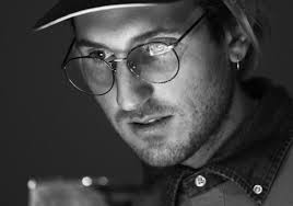 DISCOVER RESEARCH AT TRU