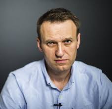 Ärzteallianz vor der justizvollzugsanstalt, in der der russische blogger alexej nawalny seine. Russland Alexej Nawalny Und Igor Strelkow Zoffen Sich Im Tv Studio Welt