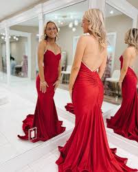 Love week has us feeling like ❤️🥀💌💋 Book your prom appointment through  the link in our bio ✨