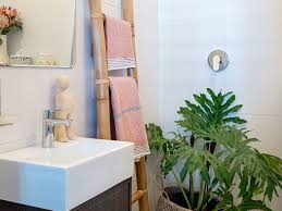 Each of these plants will appreciate the extra humidity and dim lighting. Best Plants For A Windowless Bathroom Apartment Therapy