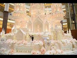 Princess charlene and prince albert's lavish wedding night party. The Biggest And The Grandest Wedding Cake In Indonesia Youtube