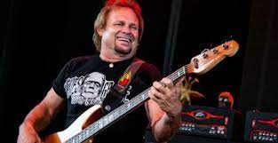 Michael Anthony and Eddie Van Halen Didn't Get to Reconcile Before the  Guitarist's Death | MetalSucks