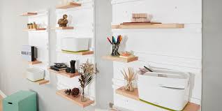 Schauen sie mal, wie einfach kann man selber ein wandregal bauen. Abwechslung Im Arbeitszimmer Gestalte Das Diy Wandregal Immer Wieder Neu Bosch Diy