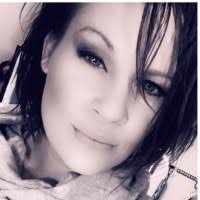 Christina Strayer's Instagram, Twitter & Facebook