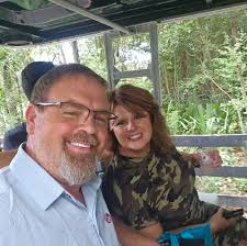 How thin can you plane wood for making lightweight boxes?