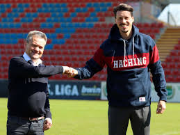 #sandro wagner #fc bayern #bayern munich #football #i needed to check but yup. Nach Einem Spiel Befordert Sandro Wagner Startet Karriere Als Cheftrainer