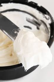 Quick And Easy Cinnamon Roll Icing Recipe Homemade With Simple Ingredients In 10 Minutes It S Smooth In 2020 Cinnamon Roll Icing Cinnamon Rolls Cinnamon Rolls Easy