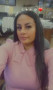 How GORGEOUS is she? Know who this is? Join Our Backup Group Laugh With The  Ladies