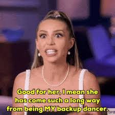 We've seen this smug look from Scheana before... : r/vanderpumprules