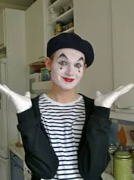 Blogged Tuumajatoimi Blogspot Com Mime Makeup Mime Face Paint Clown Faces