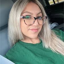 Jacquelyn Blake's Instagram, Twitter & Facebook