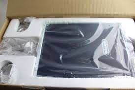 Anh ta là một luật sư. Delonghi Dedica Pump Espresso Coffee Machine Property Room