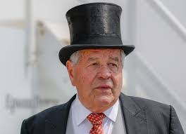 Who will be the 3rd international champion trainer from Barbados?