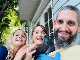 Areli Campos's Instagram, Twitter & Facebook