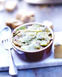 Petit Gratin De Poireaux Au Cheddar Pour 6 Personnes Recettes Elle A Table Recette Recettes De Cuisine Gratin De Poireaux Cuisine Vegetarienne