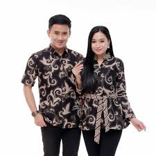 Dari sekian banyak gaya model baju batik wanita untuk kerja kantoran yang elegan dan modern serta memiliki gaya ala masa kini yang telah kami coba hadirkan pada . Batik Kerja Harga Terbaik Pakaian Wanita September 2021 Shopee Indonesia