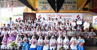 Contoh khutbah jum'at bahasa sunda singkat. Yayasan Mrcb Sumbang Rm231 000 Program Bantuan Makanan Pelajar