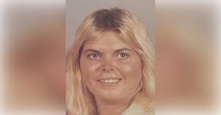 Robyn Stein's Instagram, Twitter & Facebook