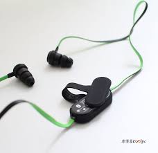 The razer hammerhead true wireless has dynamic drivers optimized to provide a quality listening experience, pushing out crisp trebles and midrange with deep, satisfying bass. Razer Hammerhead Bt Gaming Accessories Earbuds Razer