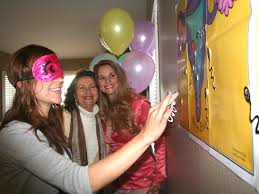 Playing The Game 4 Baby Shower Games Baby Shower Funny Country Baby Shower