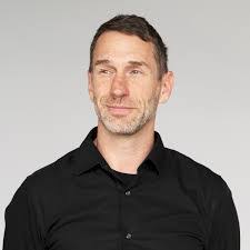 Robert Phan's Instagram, Twitter & Facebook