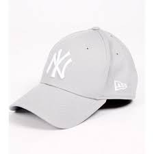 New Era 39thirty League Basic Yankees Grey Cap Liked On Polyvore Featuring Accessories Hats Ny Yankees Hat Ya Yankees Hat New York Yankee Hat New Era Hats