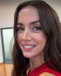 Beautiful Ana de armas 🥰😍