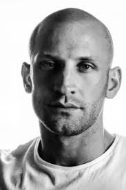 Daniel Dow's Instagram, Twitter & Facebook