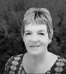 Teresa Eagle's Instagram, Twitter & Facebook