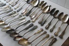 Court realized for the company 35 flowers and seed and 13 fruit patterns. Antique Silverware Sets Silverplate Patterns And Vintage Stainless Steel Silverware