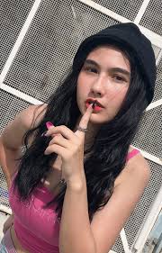 Bryony Concept : Pink Model : Bryony Nicholas  https://www.facebook.com/bryony.nicholas.3 IG : _bryzx  https://www.instagram.com/_bryzx/ #Model #Cute #Smile #CupA