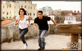 Ek Tha Tiger Movie Hd Desktop Wallpapers Salman Khan And Katrina Kaif Socialdhabba Com Ek Tha Tiger Best Bollywood Movies Ek Tha Tiger Bollywood Movies