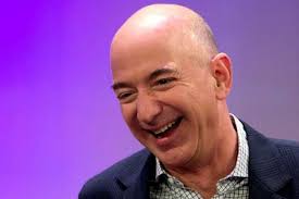 Berkat amazon.com, bezos kini berada di posisi ketiga dalam daftar orang terkaya di dunia versi forbes. Jeff Bezos Dari Garasi Rumah Hingga Jadi Orang Terkaya Di Dunia Ekonomi Bisnis Com