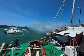 Tapie was born in paris. Voici L Histoire Du Phocea L Ancien Yacht De Bernard Tapie Qui A Coule Au Large De La Toulon Maville Com