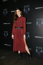 Başak dizer tatlıtuğ tüm naifliği ile birlikte bu haftanın konuğu. Basak Dizer Deniz Marsan Fashion Show Famousfix