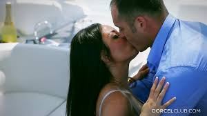 Jamaican raft boat sex - ThisVid