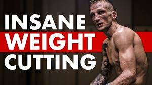 Anderson had a walking around weight of like 235lb, but that's only because he was fat in between camps. 10 Fighters With The Most Insane Walk Around Weights Youtube