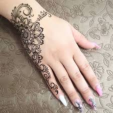 Master Hennaslovenija Rossiya Rospis Hnoj Hna Mehendi Clubmehndi Russia Mehndi Mehendi Mehn Henna Tattoo Designs Hand Henna Wrist Henna