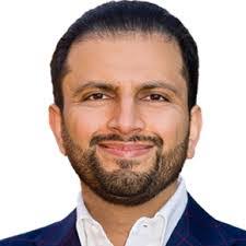 Abi Subramanian's Instagram, Twitter & Facebook