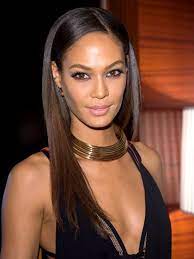 The Most Flattering Brunette Hair Colors For Every Skin Tone Hair Color For Dark Skin Cool Hair Color Hair Color Dark
