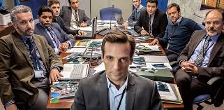 Série drame, saison en 10 épisodes, france, 2015. Le Bureau Des Legendes Saison 5 Jacques Audiard Rejoint La Serie
