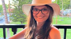 Fundraiser for Lindsey Smrekar by Sophia Rogers : Emma Strong