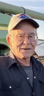 Lena Cunningham's Instagram, Twitter & Facebook