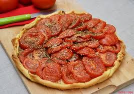 Tarte Tomate A La Moutarde Radis Rose Recette Tarte Tomate Cuisine Vegetarienne Recettes De Cuisine