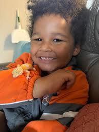 Is hand feeding geckos with calcium typical?