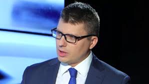Wiceminister broni ustawy pis dot. Warchol Projekt Pis Zwieksza Prawo Obywatela Do Sadu
