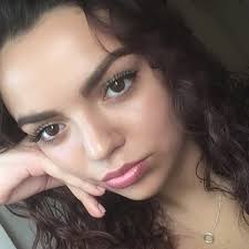 Stream Abbie Piper music